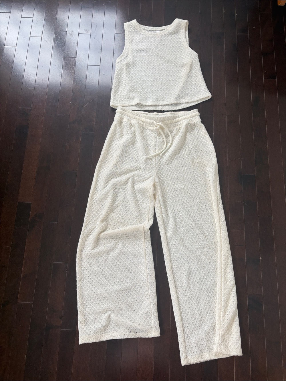 Women's Cream Crochet Set